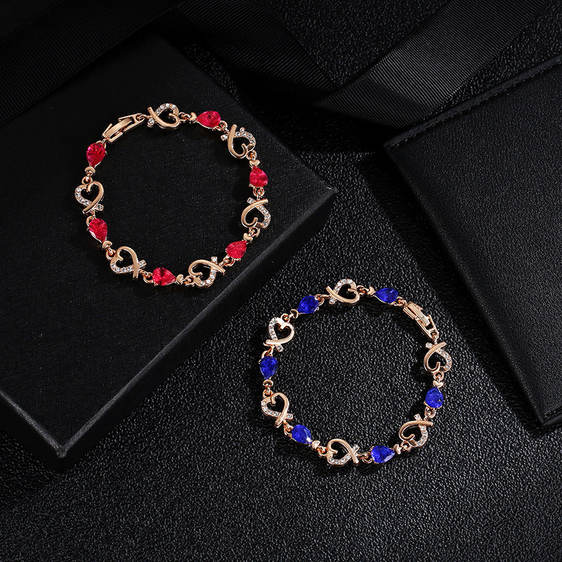 Pulseira de coração com strass