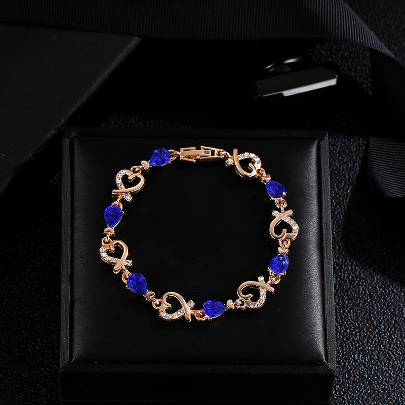 Pulseira de coração com strass